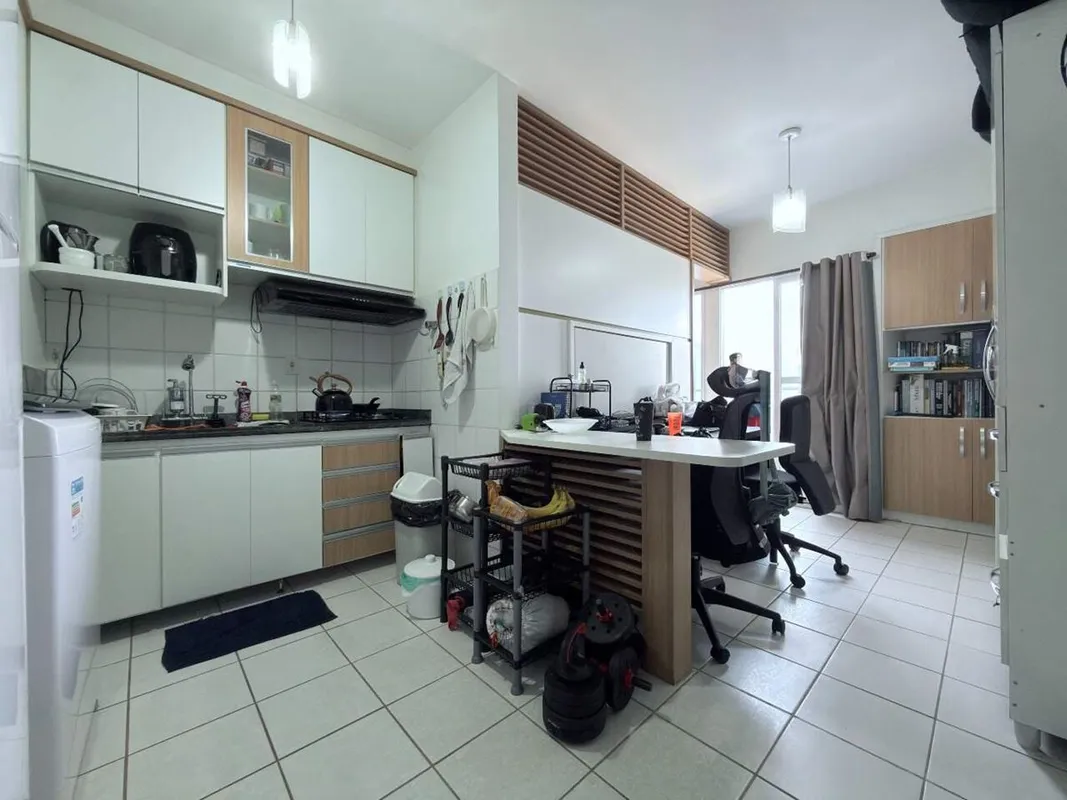 Apartamento à Venda com 1 Quarto, Suíte e Garagem - Condomínio Portal do Sul (QS...