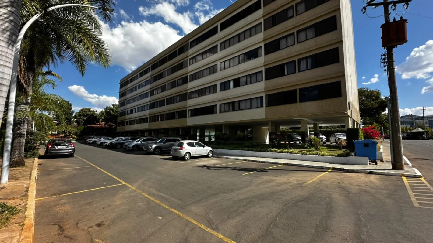 Maravilhoso apartamento na 713 norte, 100% reformado, aceita financiamento e Fgt...