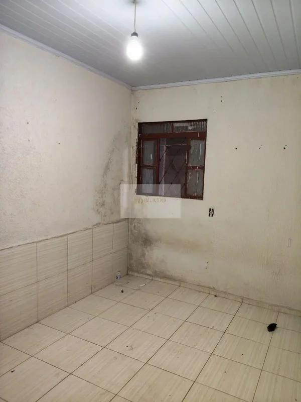 OPORTUNIDADE EM SAMAMBAIA – ÁGIO R$ 150 MILCasa localizada na QS 501 de Samambai...