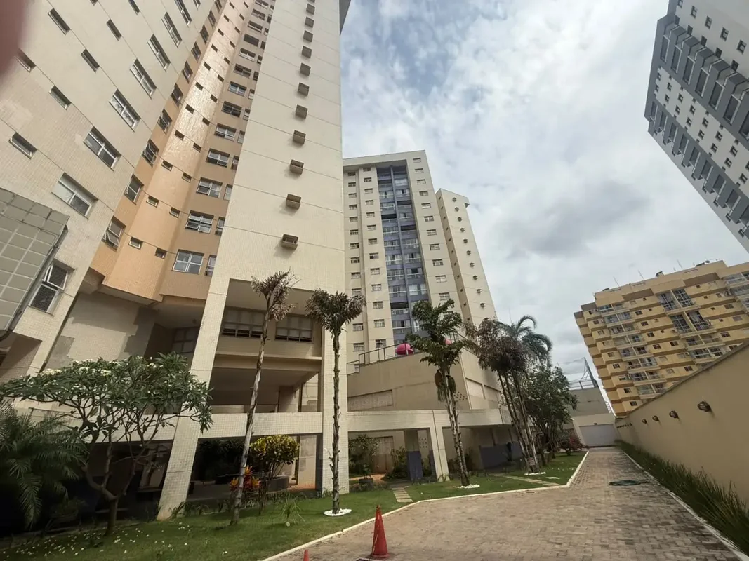 OPORTUNIDADE RARA NO PORTAL DOS LÍRIOS – ÁGUAS CLARAS!Imóveis de 3 quartos com e...