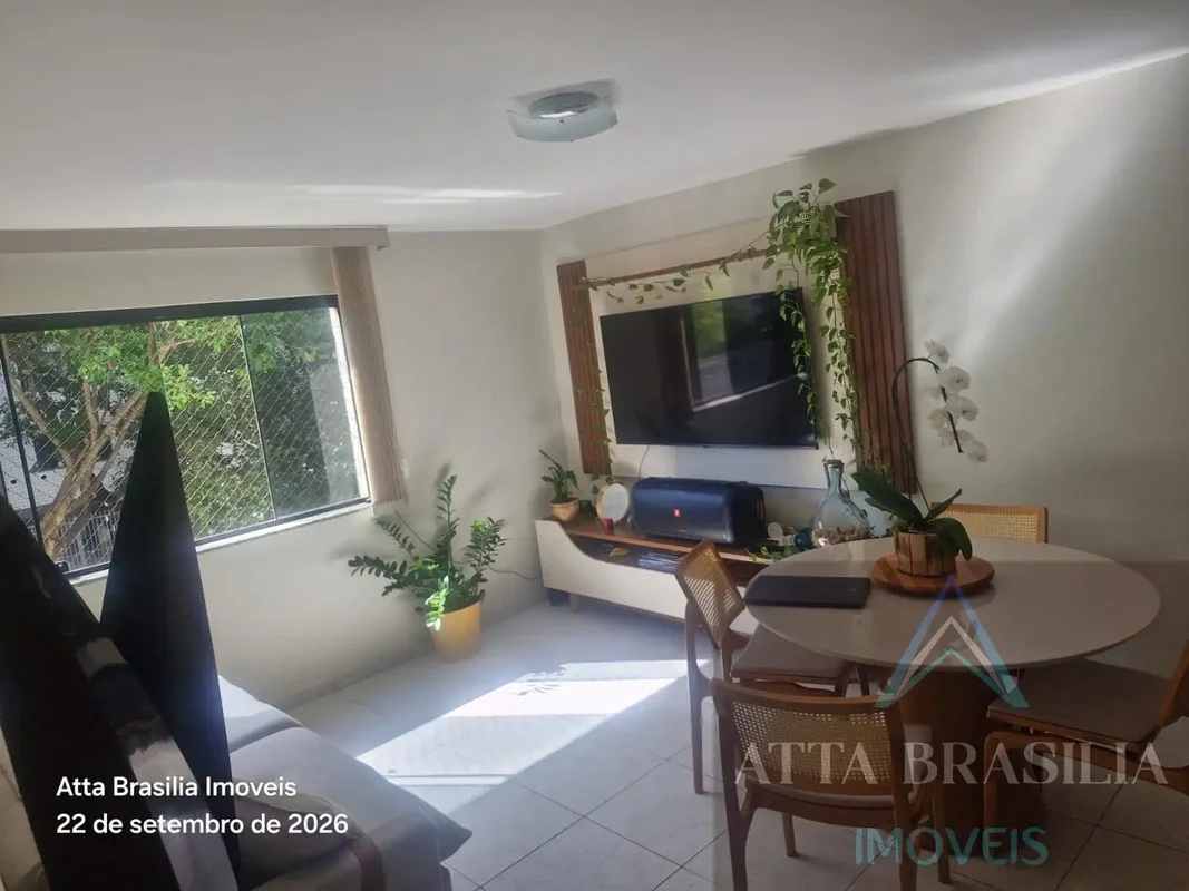 SHCES - QUADRA 407, BLOCO A - CRUZEIRO NOVODescubra este apartamento acolhedor d...