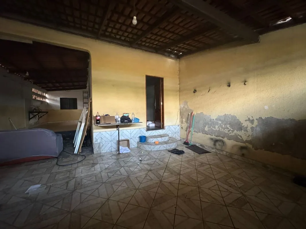 Terreno de 484,08 m² | R$ 600.000,00Imóvel com terreno amplo de 484,08 m², ofere...