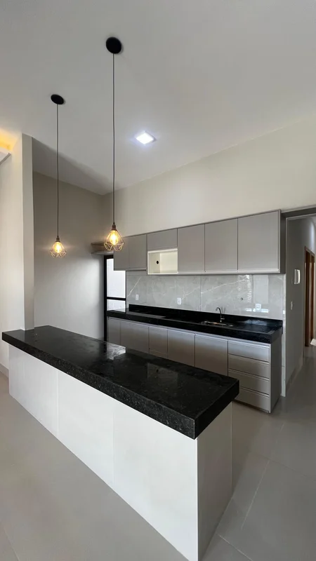 ?? CASA NOVA COM 3 QUARTOS + SUÍTE POR R$ 350 MIL!Se você procura uma casa nova,...
