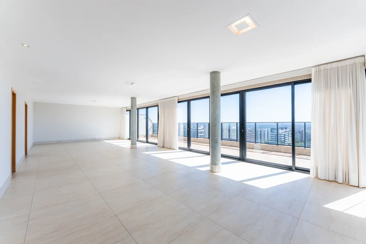 COBERTURA DUPLEX DE ALTO PADRÃO NO NOROESTEExclusividade, sofisticação e amplitu...