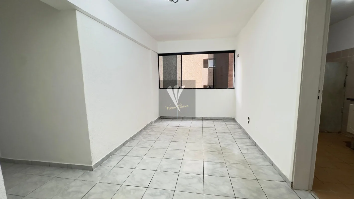 Apartamento à venda em Taguatinga - Quadra CNB 10 DESCRIÇÃO:- 2 Quartos - Nascen...
