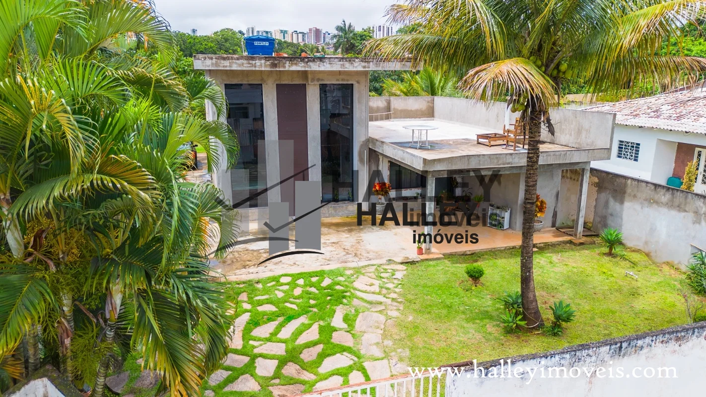 Casa 4 quartos sendo 3 suítes, 1 master com área para closet, lote de 800m2, áre...