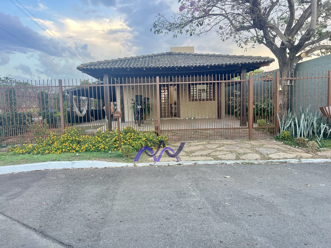 CONDOMÍNIO QUINTAS DO SOLLOCALIZAÇÃO PRIVILEGIADA NA QUADRA 03LOTE DE ESQUINA CO...
