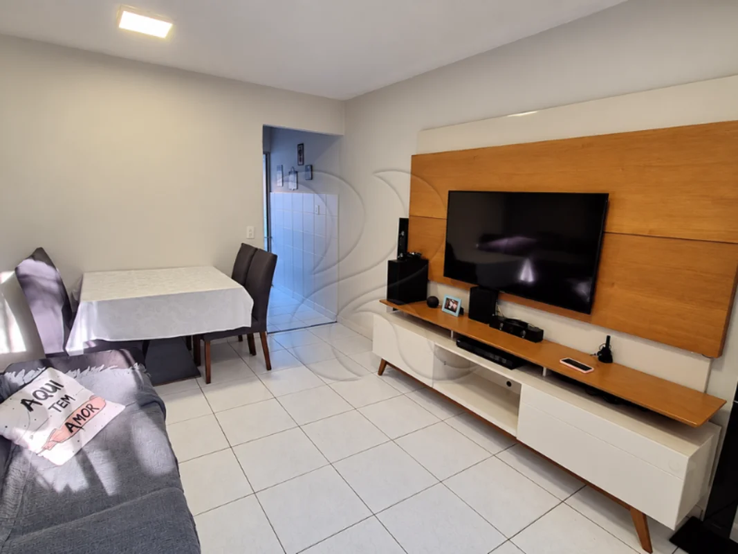 CASA DE 2 QUARTOS NO JARDINS MANGUEIRAL | QUINTAL COBERTO | PRÓXIMO À PORTARIACa...