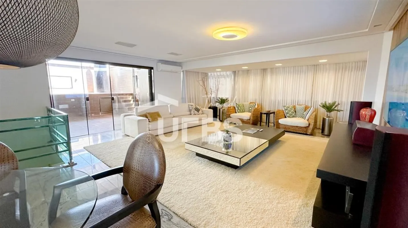 COD U-0034852 - Cobertura Duplex à Venda no Goiânia Tower | 4 Suítes | 251,73 m²...