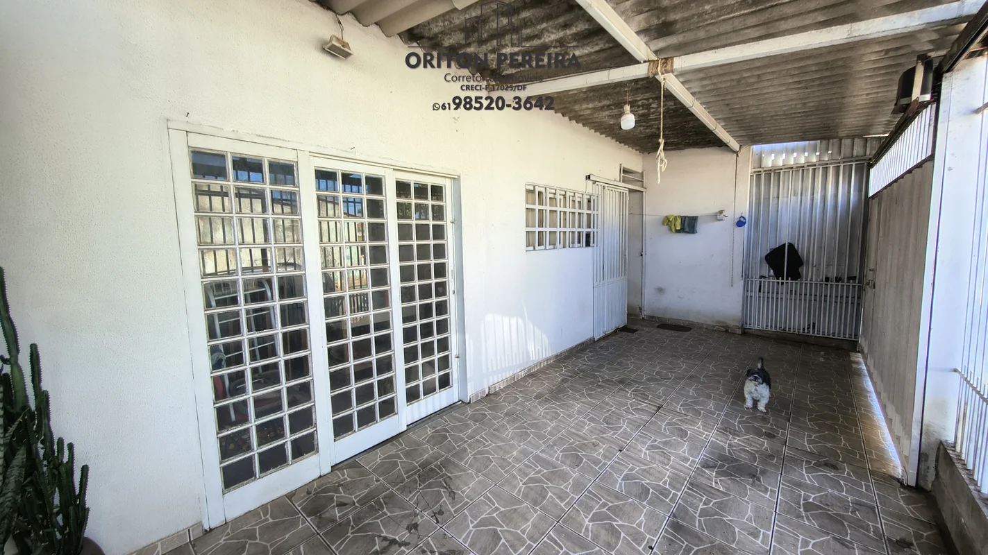 QN 12A, CONJUNTO 02, RIACHO FUNDO II, BRASILIA/DF.ORITON PEREIRA CORRETOR DE IMÓ...