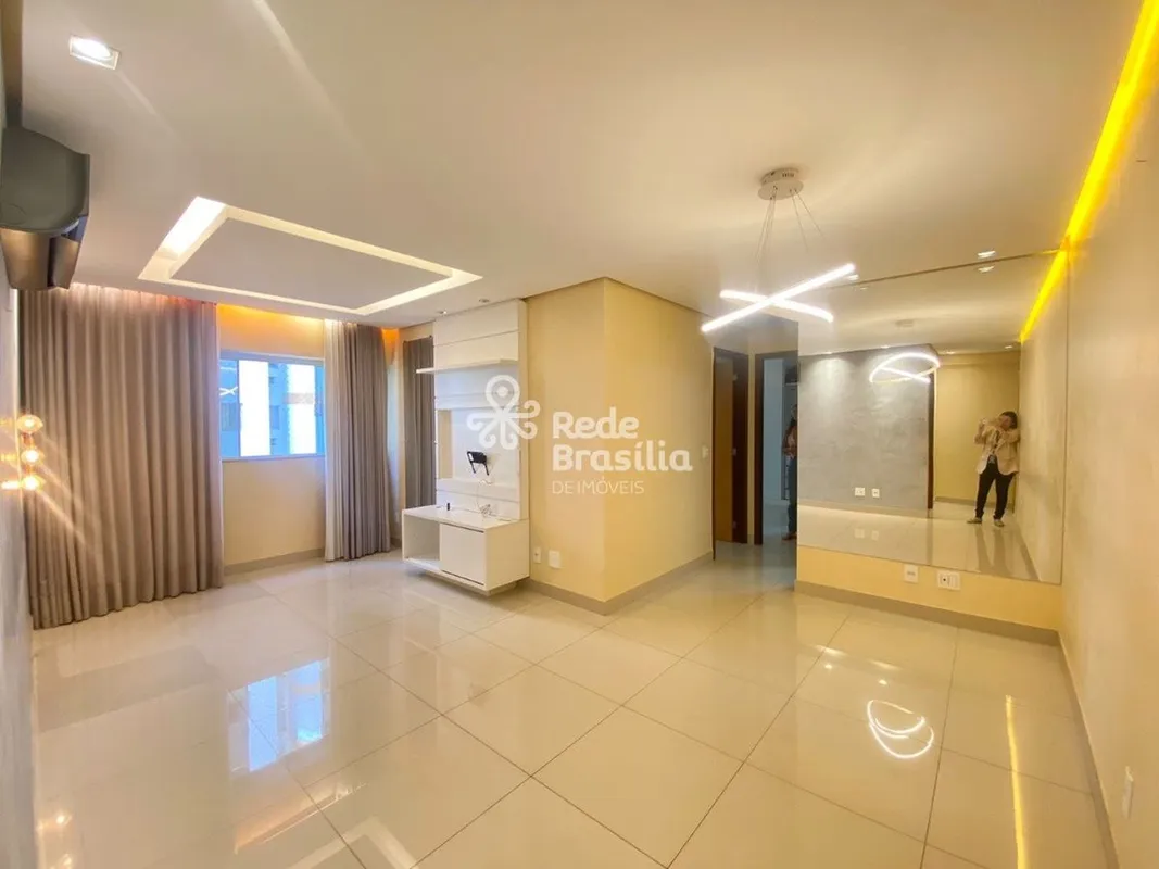 Agenda sua visita:Michelly Serafim: 61-9-9334-3250APARTAMENTO REFORMADO ANDAR AL...