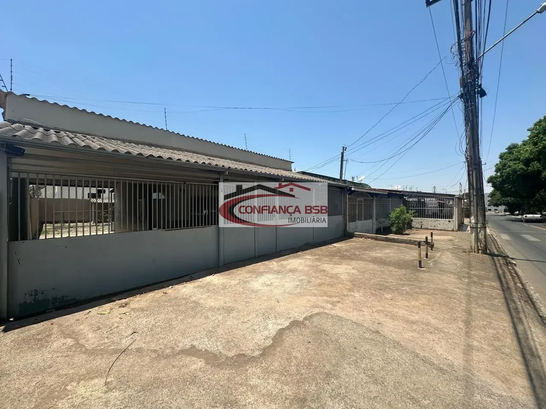 EXCELENTE CASA PARA VENDA EM TAGUATINGA NORTELocalizada na QNJ 41, essa casa é c...