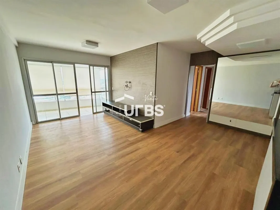 COD U-0020195 - Apartamento espa-oso e arejado, com 90m-, composto por 3 quartos...