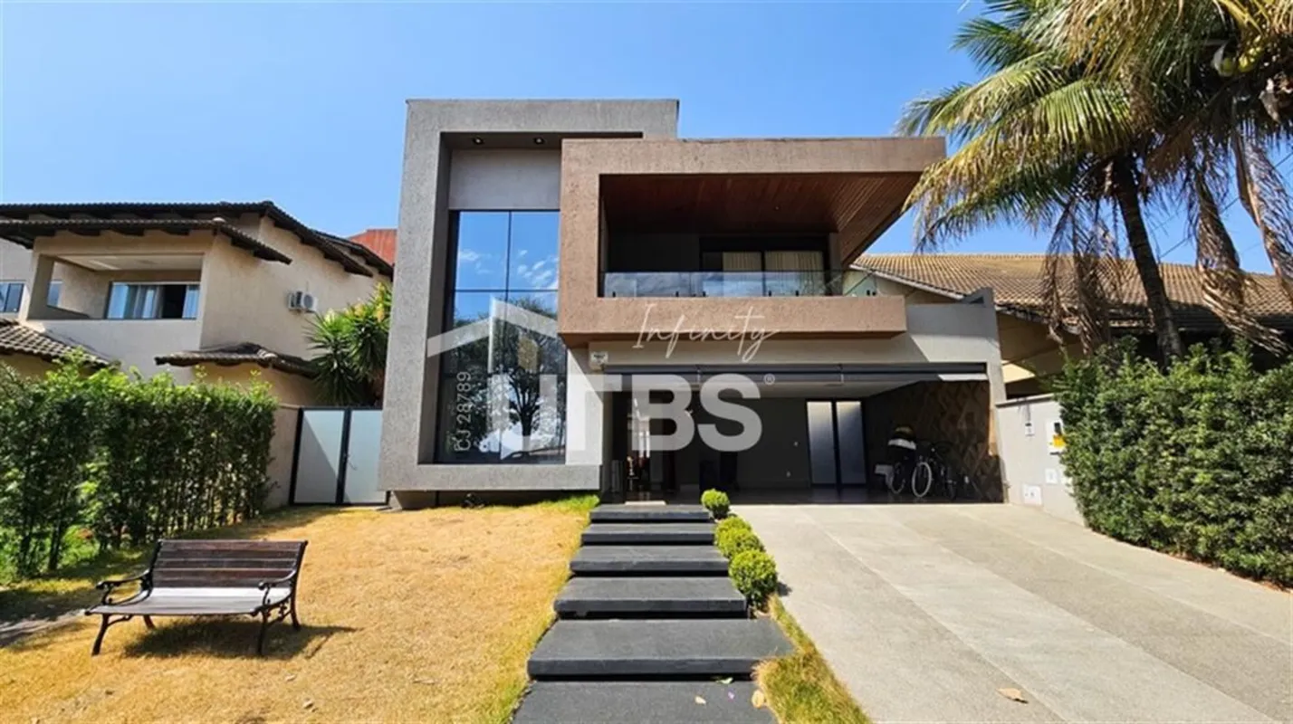 COD U-0035340 - Sobrado a venda no Jardins Madri, com 434m- de terreno e 360m- d...