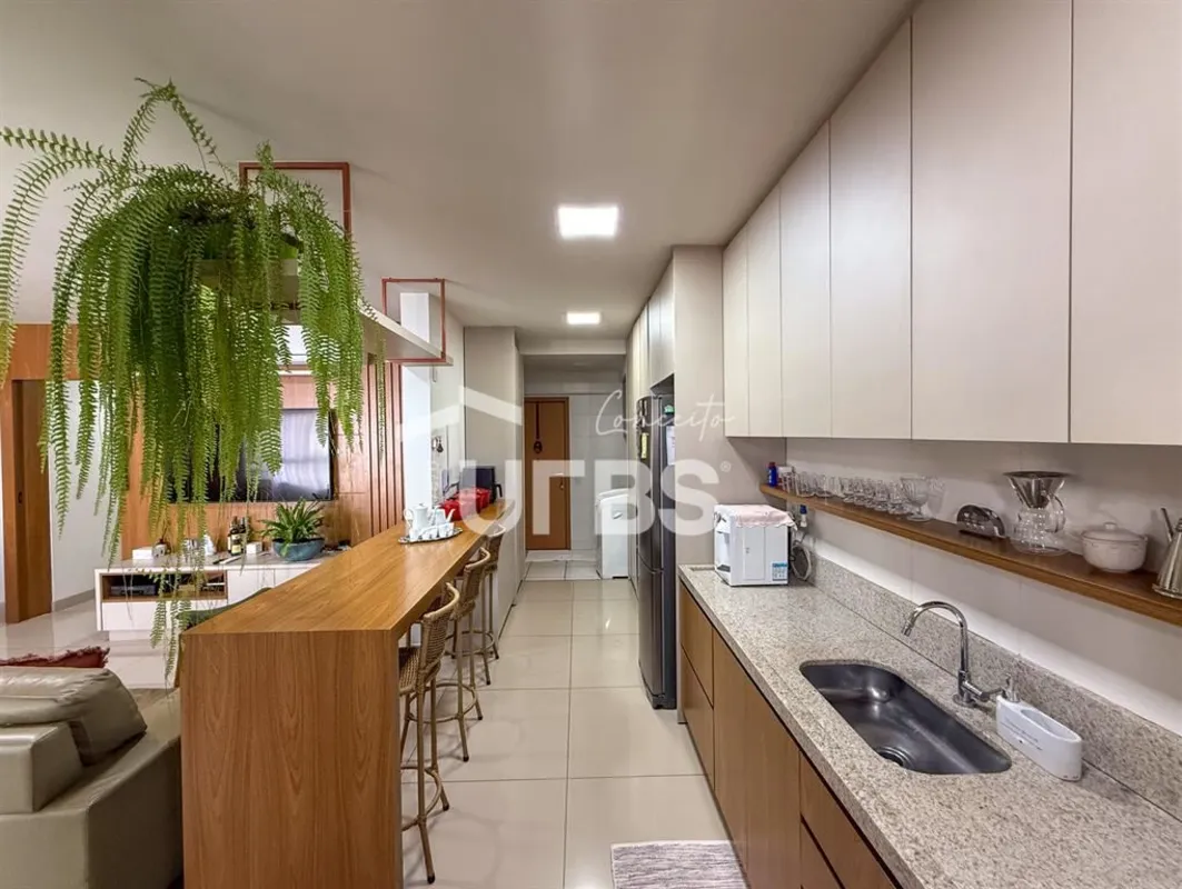 COD U-0034789 - Apartamento Mobiliado no Setor Bueno: 3 Su-tes, Vista T-30 e Con...