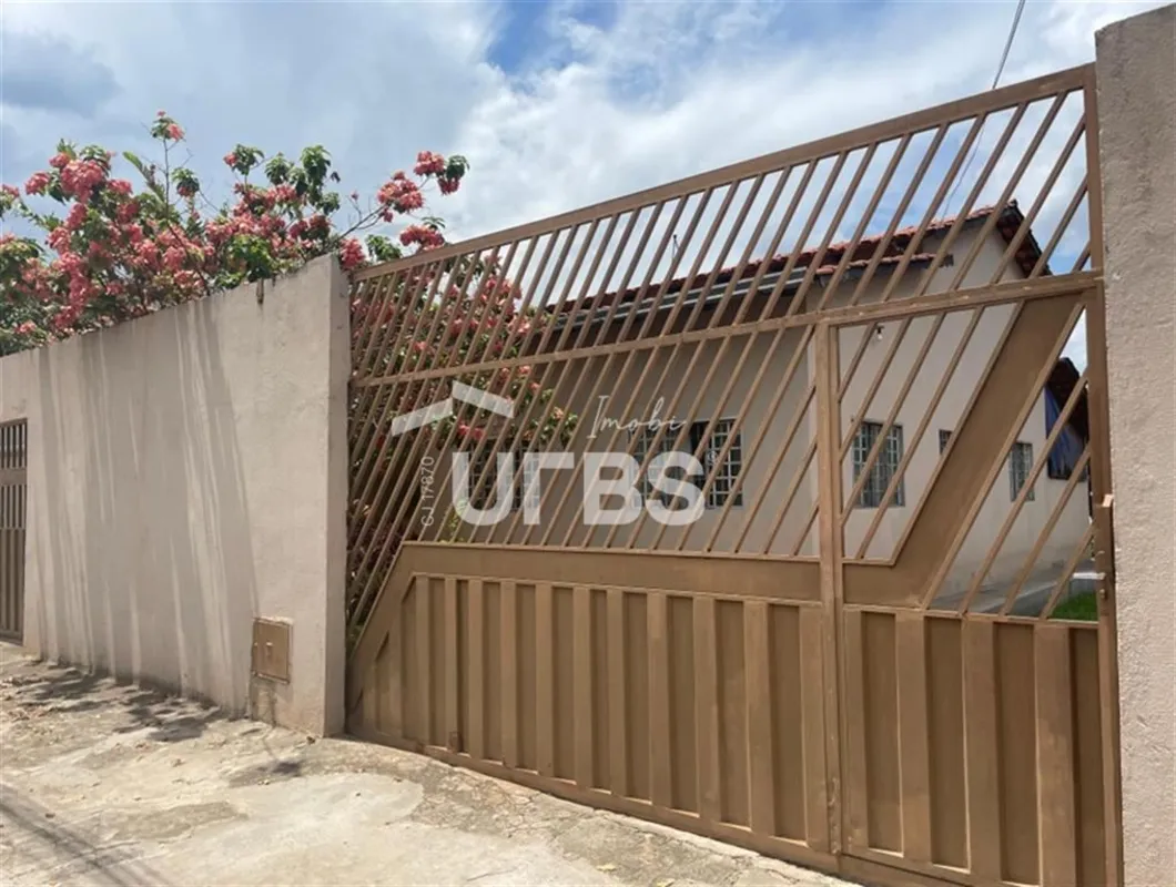 COD U-0031241 - Casa Comercial - Venda - Jardim Santo Ant-nio | Goi-niaExcelente...