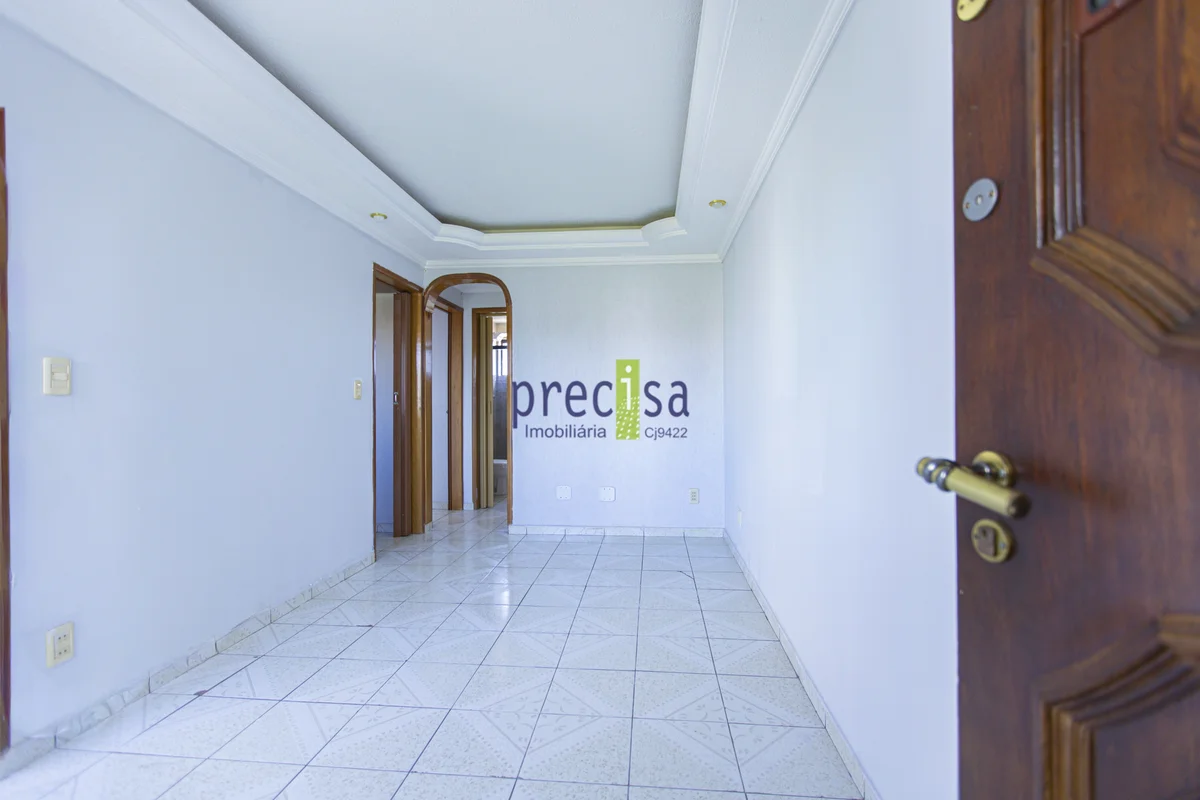 Descubra um excelente apartamento de 2 quartos no coração do Cruzeiro, em Brasíl...