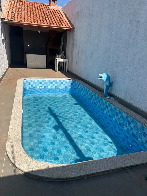 Descubra esta OPORTUNIDADE no bairro Anhangüera, em Goiânia. Com 3 dormitórios, ...