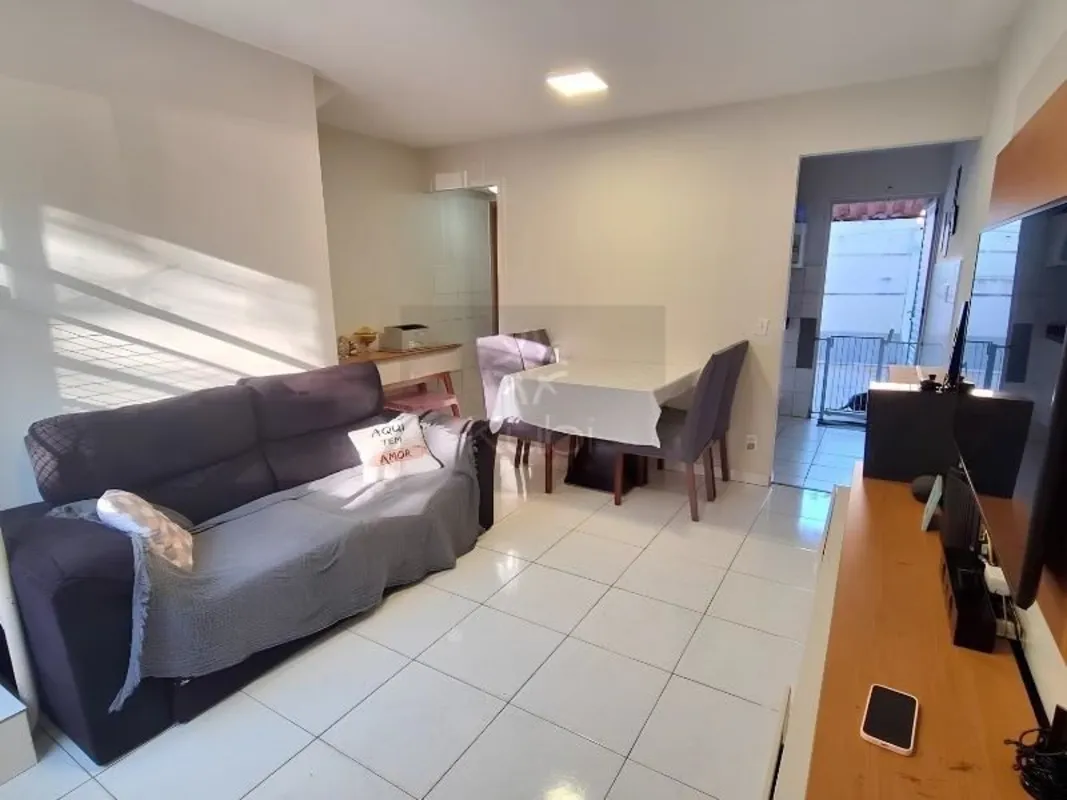 CASA DE 2 QUARTOS NO JARDINS MANGUEIRAL | QUINTAL COBERTO | PRÓXIMO À PORTARIALO...