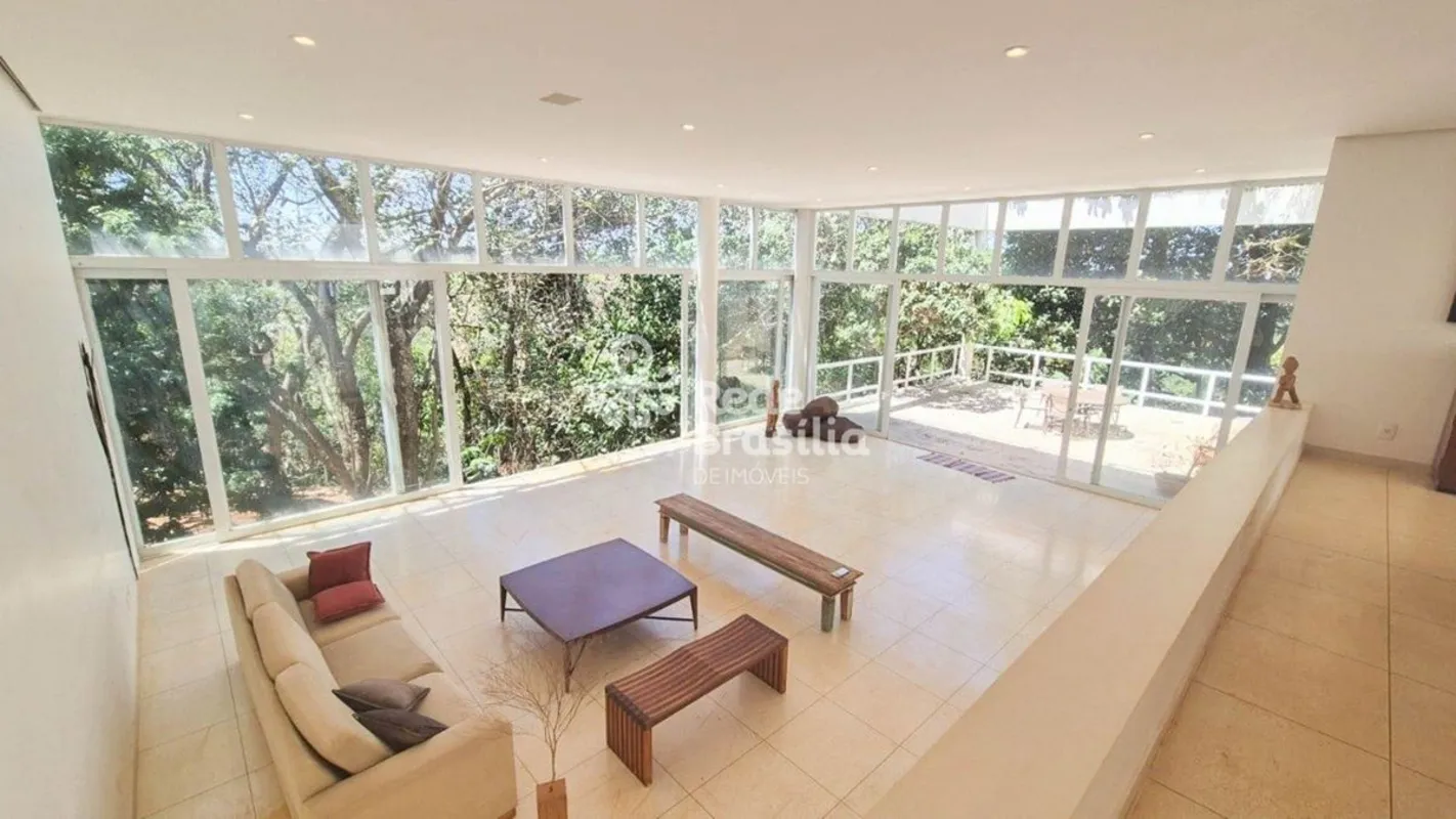 Casa à venda no Ville de Montagne ? Jardim Botânico-DFUma casa para viver, criar...