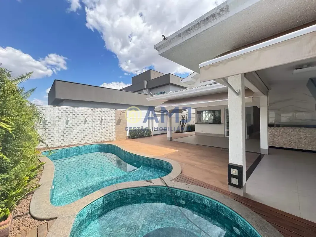Casa Térrea a venda no Residencial Granville 3 Suítes, Cinema, Piscina Aquecida ...