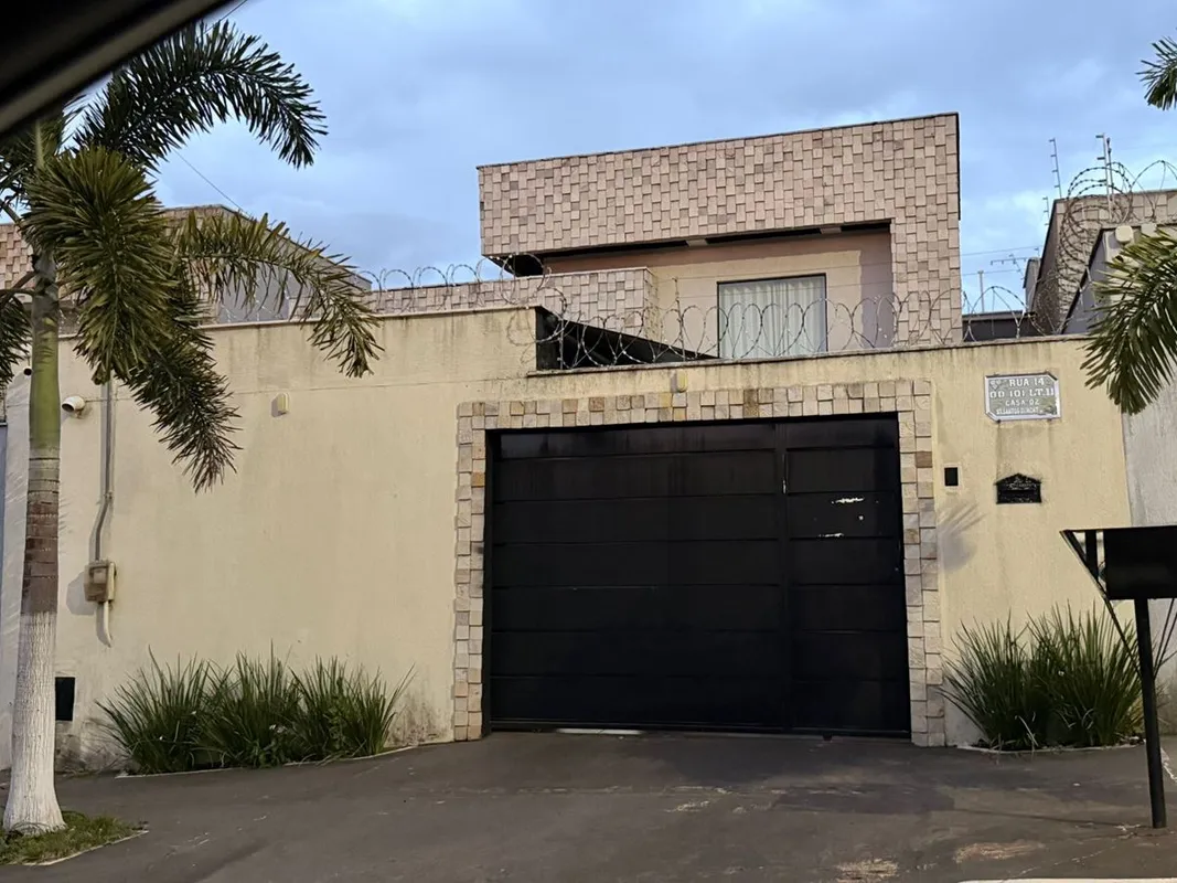 CASA PADRÃO PRONTA PARA MORAR NO SETOR SANTOS DUMONT | PRÓXIMA AO PORTAL SHOPPIN...