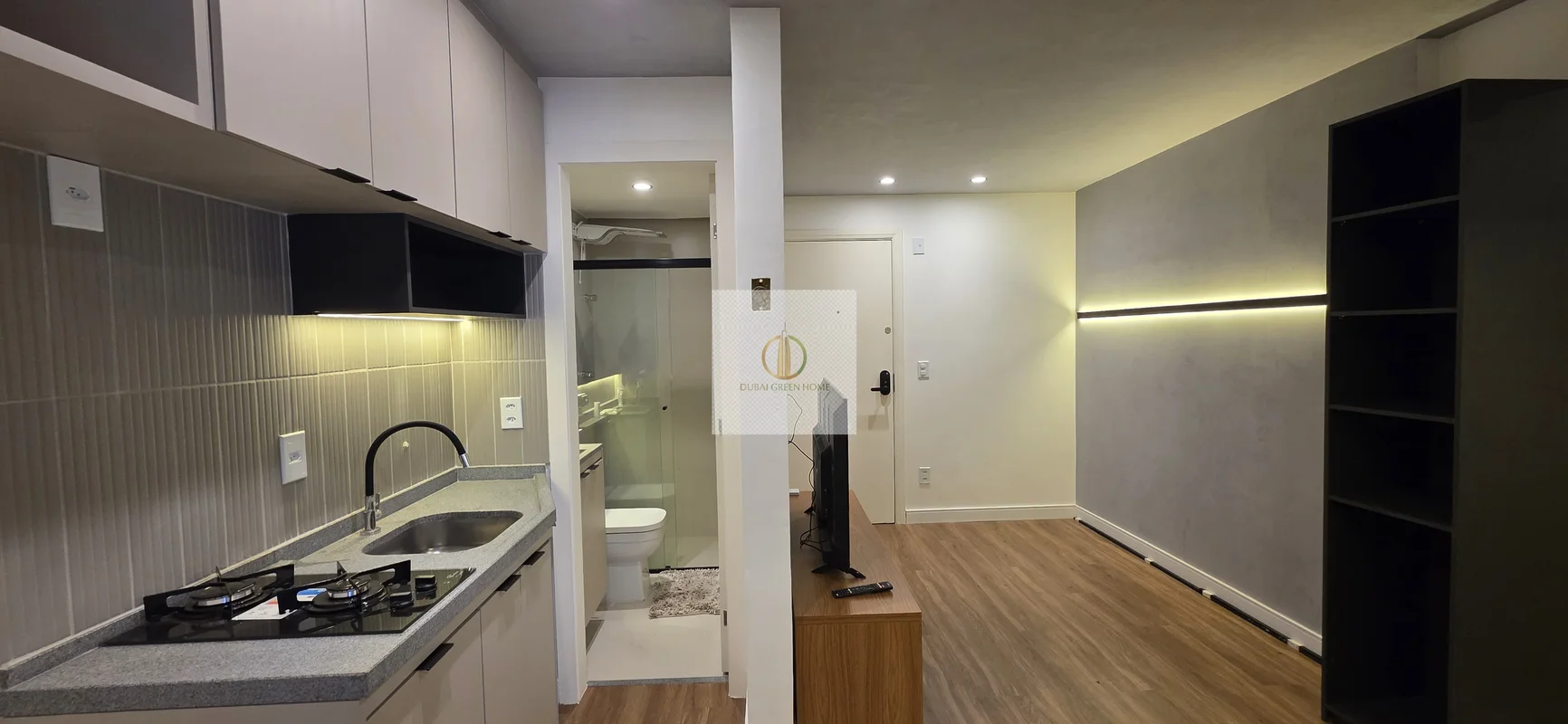 Imagine morar em uma kit 100% reformada, divida com total privacidade, cozinha c...
