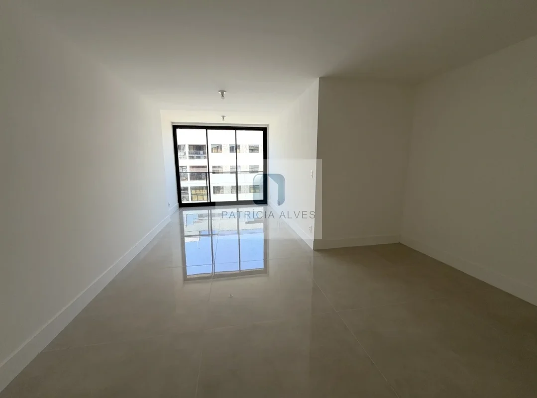 Vendo apartamento novo na quadra SQNW 109 do noroeste. Com 3 quartos, sendo uma ...