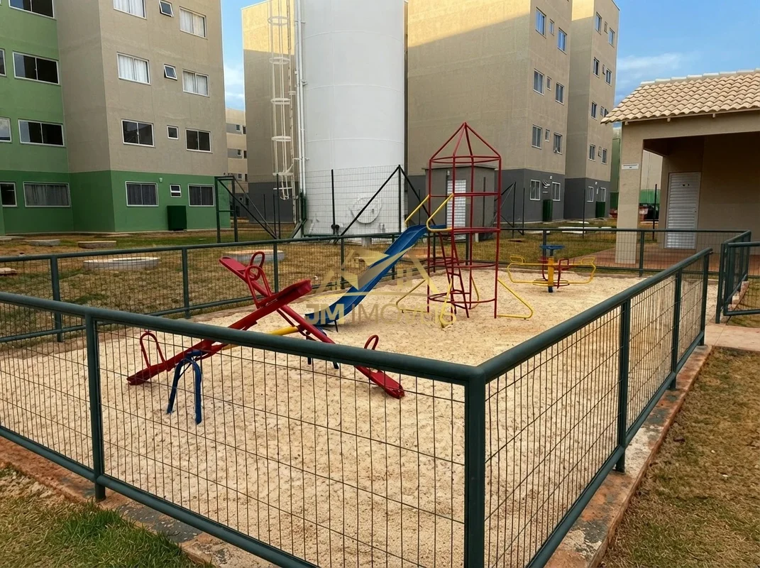 Apartamento Térreo com 3 Quartos e Área de LazerExcelente apartamento térreo, id...