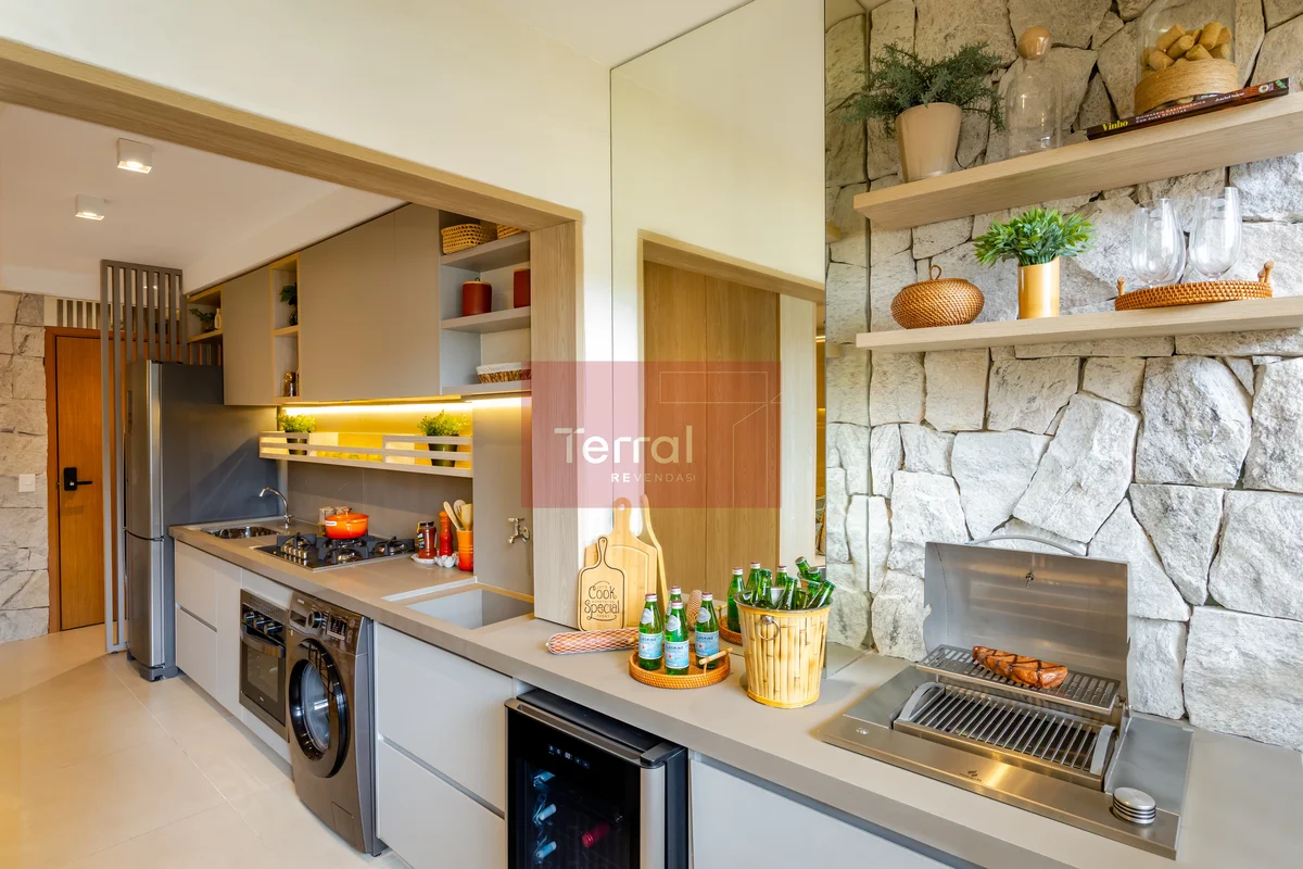 Apartamento 3 quartos com suite no Jardim América. Sacada, andar alto, porcelana...