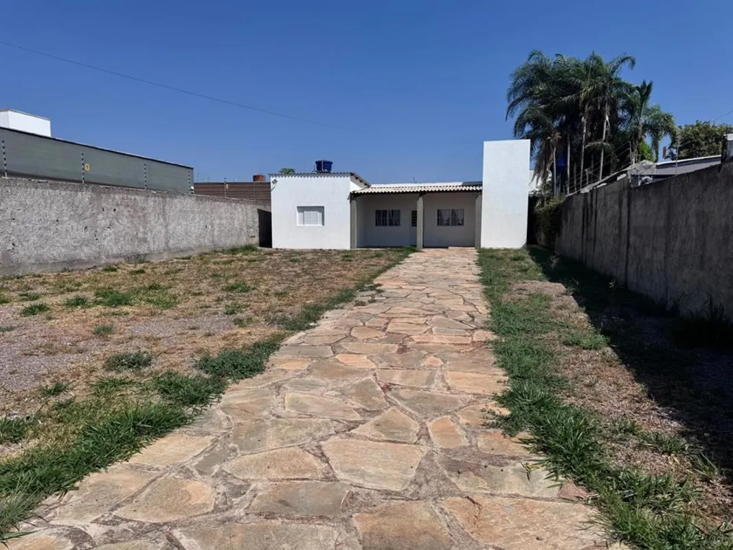 VILLA153947 - Última atualização: 18/10/26 23:31ALEXI IMOBILIÁRIA VENDE Casa tér...