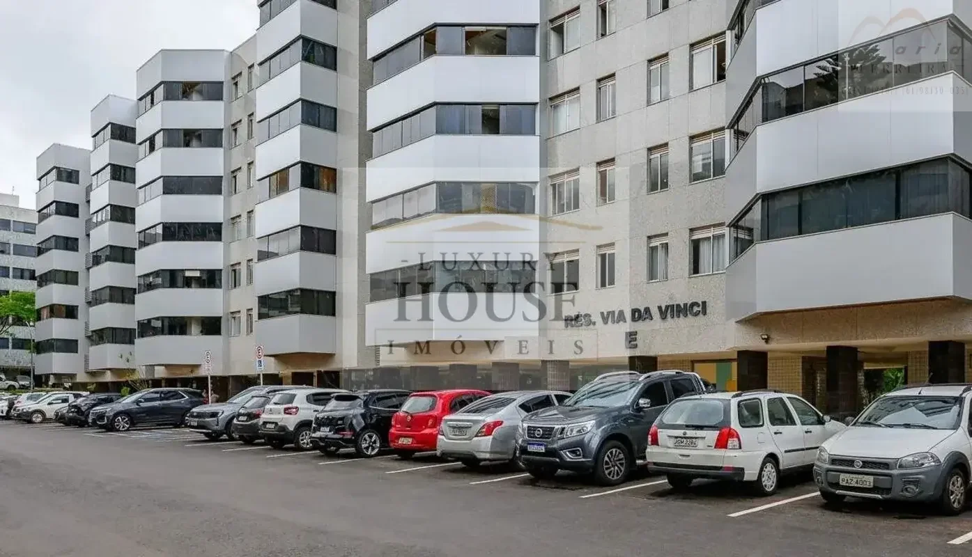 Apartamento com 03 quartos sendo 01 suíte bem aconchegante Varandão com vista li...
