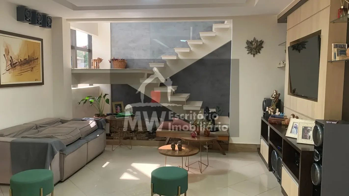 MW IMOBILIÁRIA VENDE MARAVILHOSA CASA COM FINO ACABAMENTO, NO CONDOMÍNIO JARDIM ...