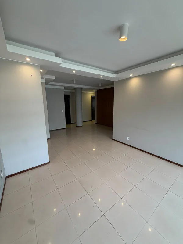 Descubra um apartamento confortável e completo no coração do Sudoeste de Brasíli...