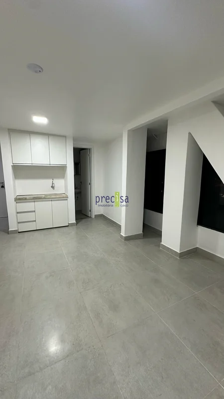 Descrição do Imóvel:Localização: SCNL 308, Asa Norte, BrasíliaÁrea: 23 m²Caracte...