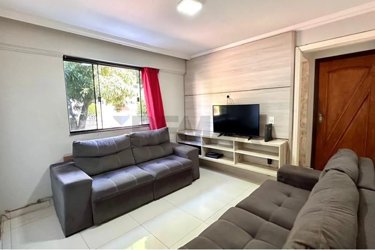 Apartamento vazado de 57 m² no Condomínio Rio Madeira, localizado no Lúcio Costa...