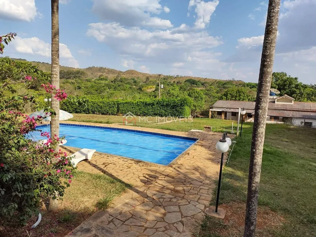 Chácara à Venda em Ponte Alta Norte - Gama | 40.000 m² | Casa Sede com 3 Quartos...