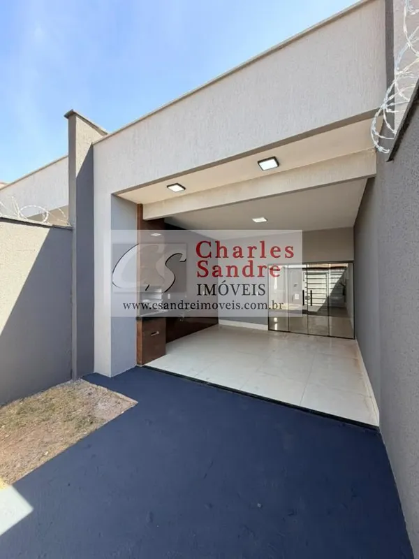 VENDE-SE 3 Casas SETOR BARCELOS TRINDADE PRÓXIMO A COCA COLA 2 quartos sendo uma...