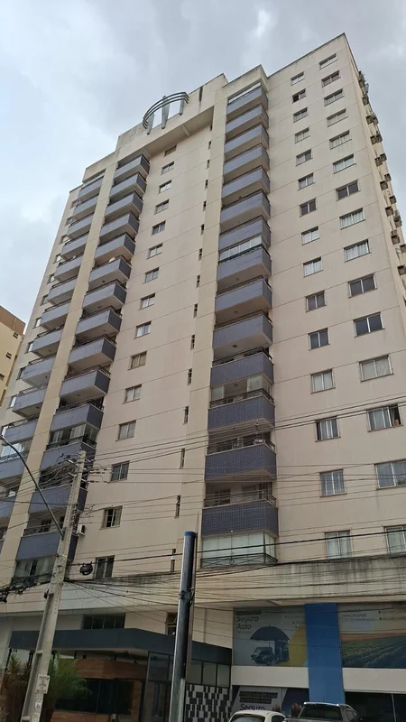 - LINDO APTO DE 2/4 - 01 SUITE - NASCENTE - RICO EM ARMARIOS ANDAR ALTO NO CONDO...
