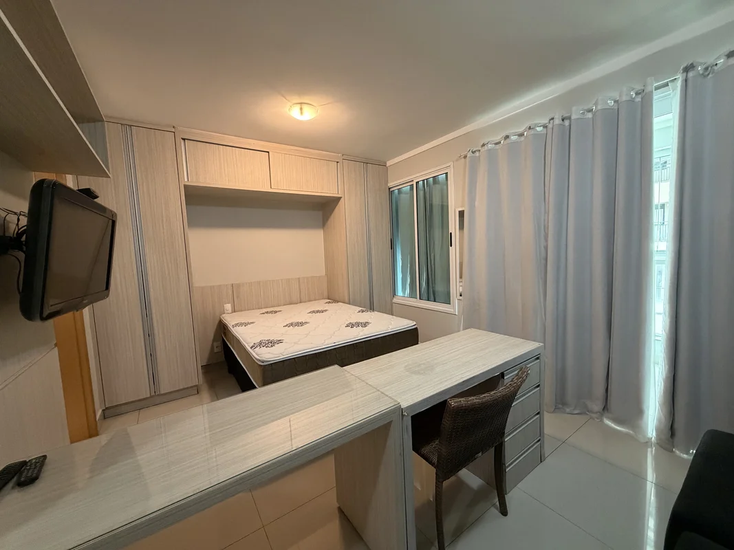Apartamento para aluguel, completo em mobília, com vista para o Parque Vaca Brav...
