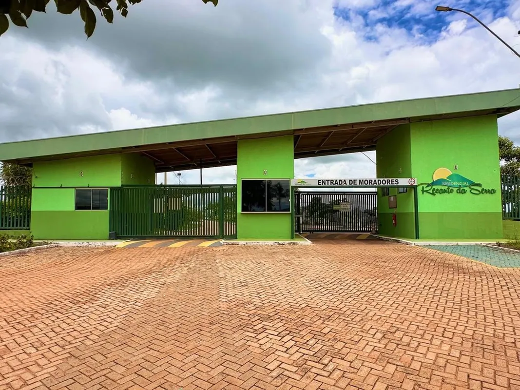 Chácara a venda no Condomínio Recanto da Serra em Guapó/GO, com 2.342,53 m² de t...