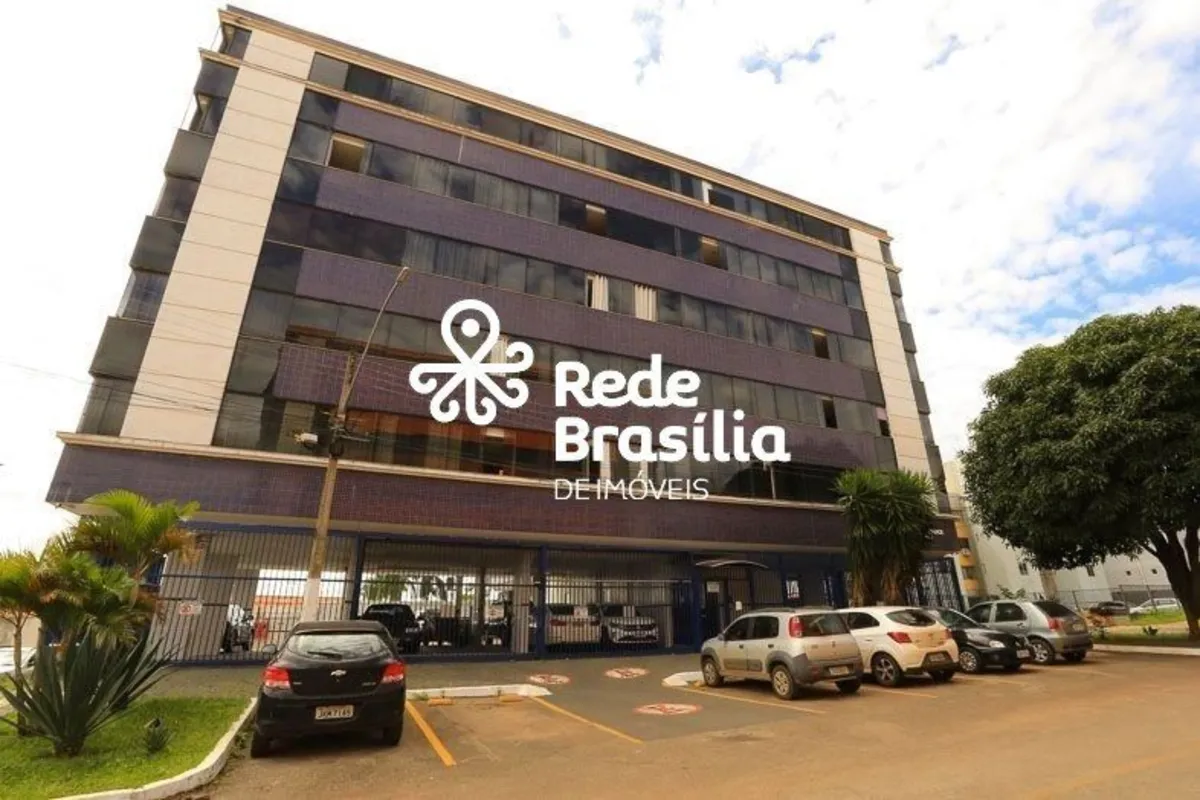 Apartamento reformado de 1 quarto à venda no Residencial Provence | Lúcio CostaP...