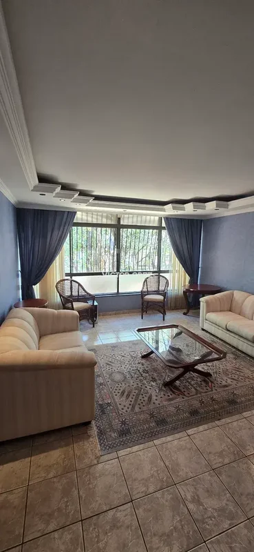 Victor Cruz Negócios Imobiliários LTDA vende:SQN 108 Bloco K, Asa Norte.Amplo, c...