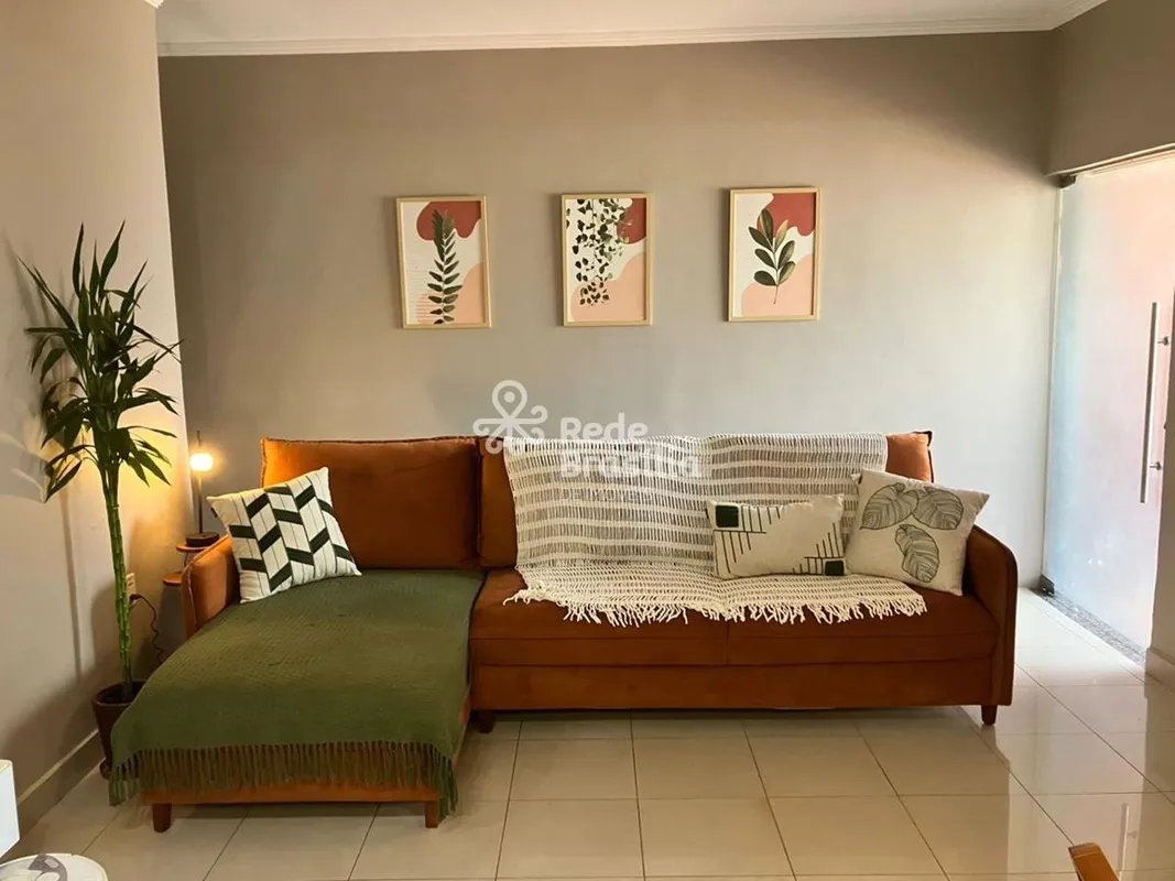 Detalhes do IMÓVEL: Área privativa: 90 m² 2 quarto(s) 2 sala(s) 2 banheiro(s) ár...