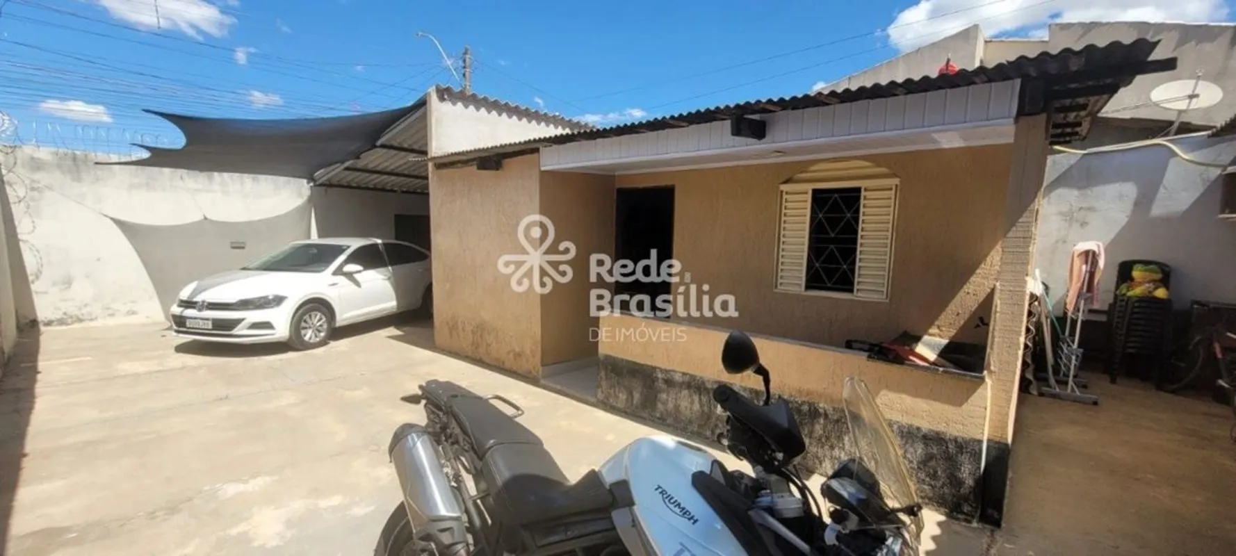 Excelente oportunidade de investimento na AR 12, com duas casas construídas no m...