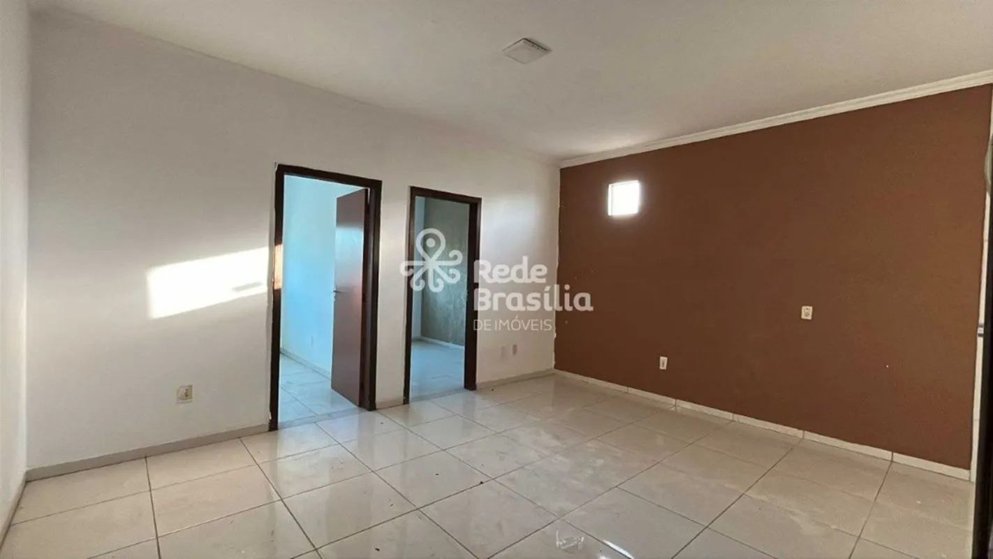 Detalhes do IMÓVEL: Área privativa: 55 m² 2 quartos 1 sala de TV 1 banheiro soci...