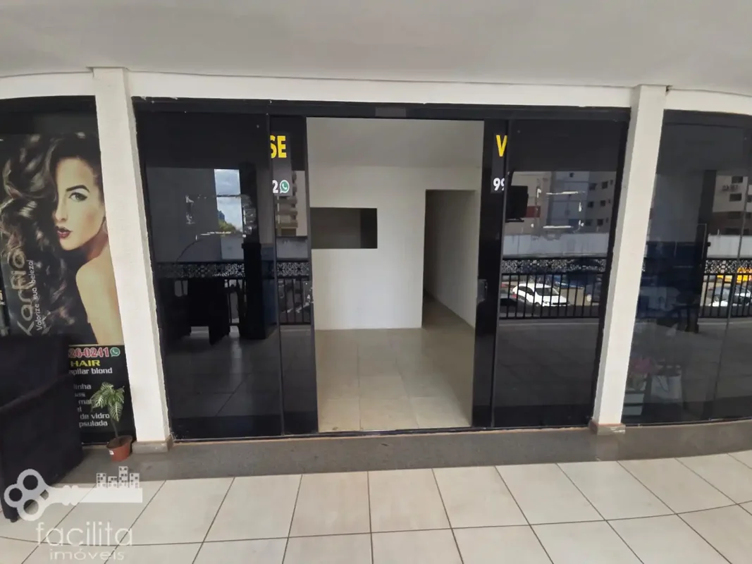 LOJA COMERCIAL COM DIVISÓRIA E LAVABO - EDIFÍCIO BAHAMAS CENTER – AV. JEQUITIBÁ ...