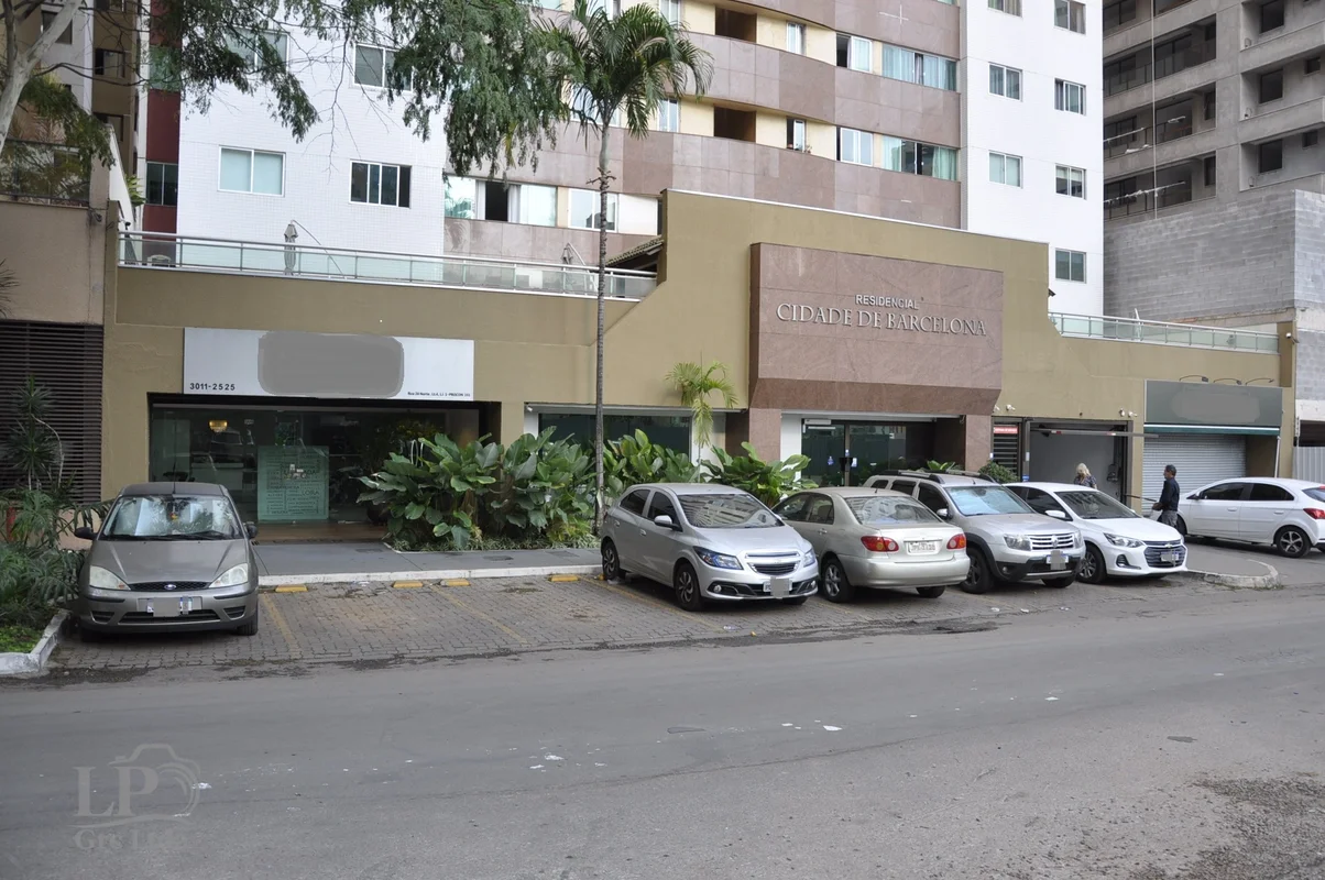 Oportunidade! Loja térrea de rua COM VAGA DE GARAGEM com excelente visibilidade ...