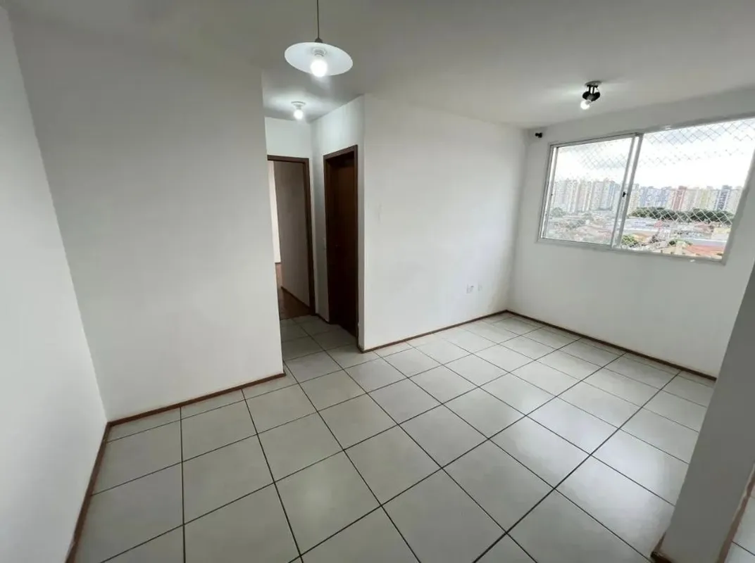 Descubra o conforto e a praticidade de viver na Vila Luciana, um bairro que ofer...