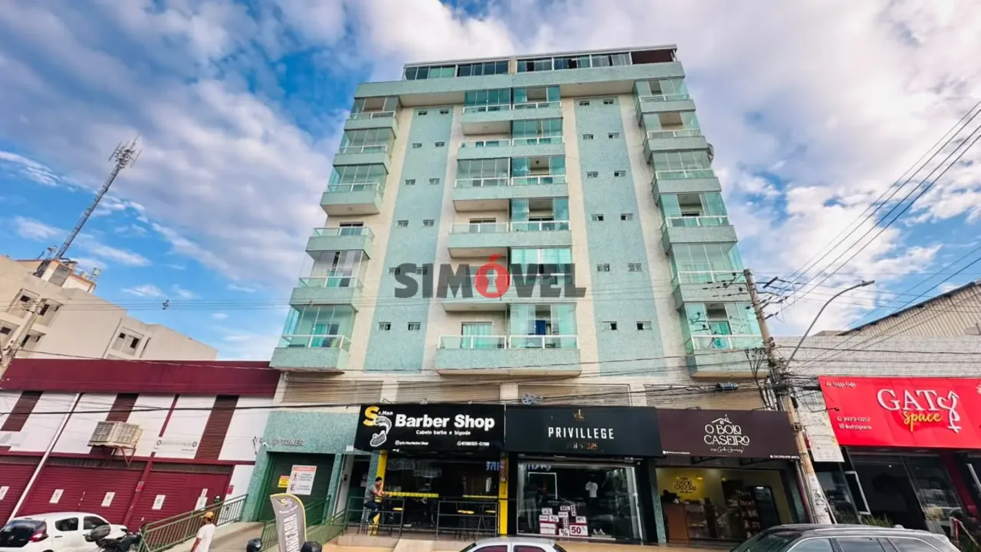 Rua 04- Apartamento com 02 dormitórios- 50m²- R$ 1.800,00 - VICENTE PIRES-DFApar...